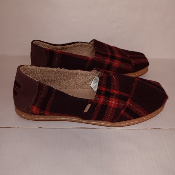 TOMS WOMEN'S ALPARGATA PLAID SLIP ON SHOES - Picture 4 of 13